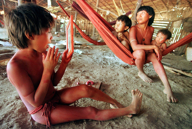 Menos-Médicos-areas-indigenas-Foto-Pool-AFP